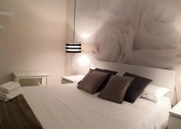 La Parada Santo Domingo 1 * Zaragoza