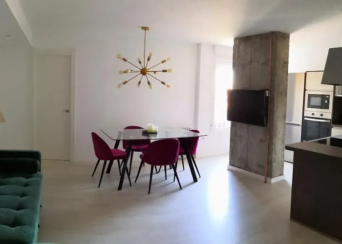 La Parada Santo Domingo 1 *